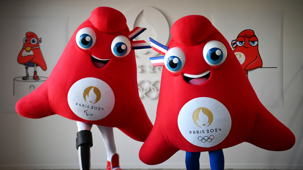 بالفيديو.. أحد رموز الثورة الفرنسية تتحول لتميمة ألمبياد فرنسا 2024