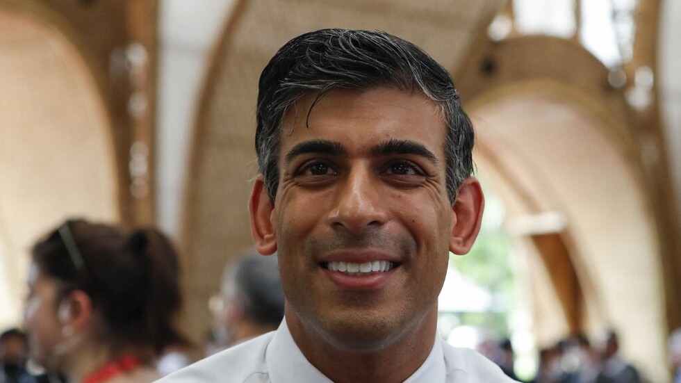 سوناك: الأولوية هي معالجة الوضع الاقتصادي في بريطانيا