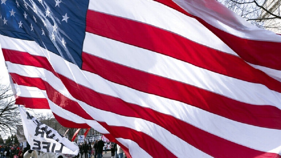 واشنطن تفرض عقوبات على ستة موظفين في هيئة الإذاعة الإيرانية