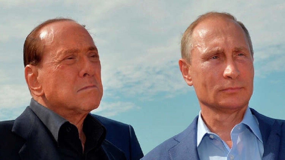 برلسكوني يعتبر أنه الوحيد القادر على "إقناع" بوتين بالدخول في مفاوضات مع أوكرانيا