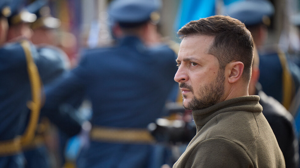 جنرال فرنسي متقاعد: عدم الاعتراف بمصدر الصاروخ الذي سقط في بولندا خطأ من زيلينسكي