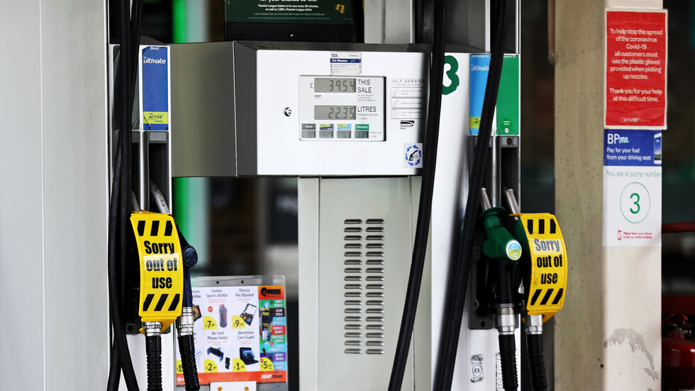 برميل "برنت" يهبط دون مستوى 87 دولارا للمرة الأولى في نحو 5 أسابيع