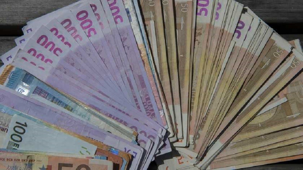 إستونيا ولاتفيا تخططان لشراء الأسلحة بشكل مشترك