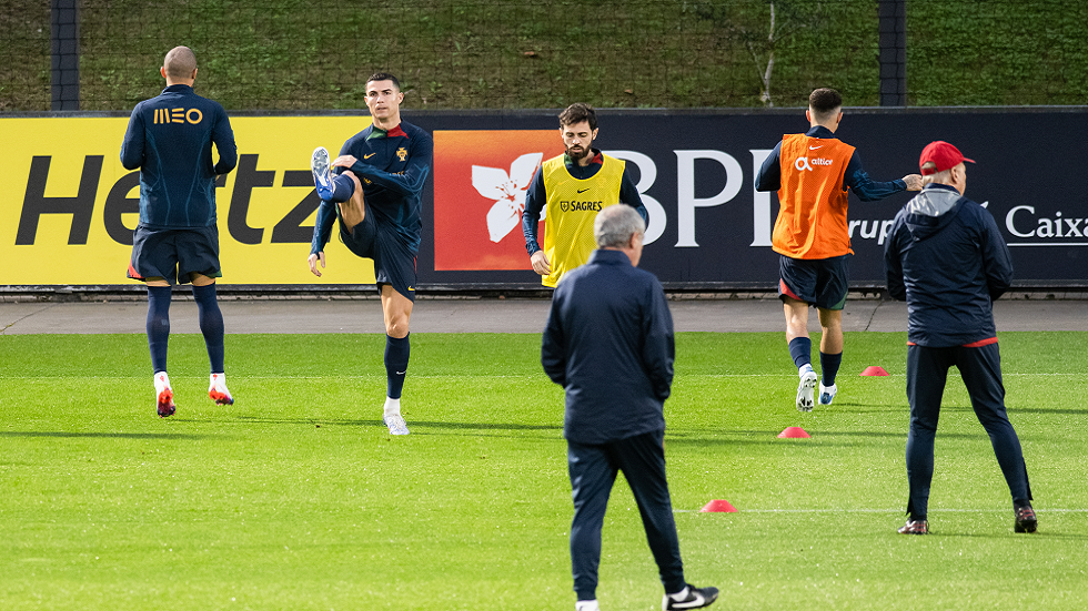 رونالدو يكشف عن مرشحيه للفوز بمونديال قطر