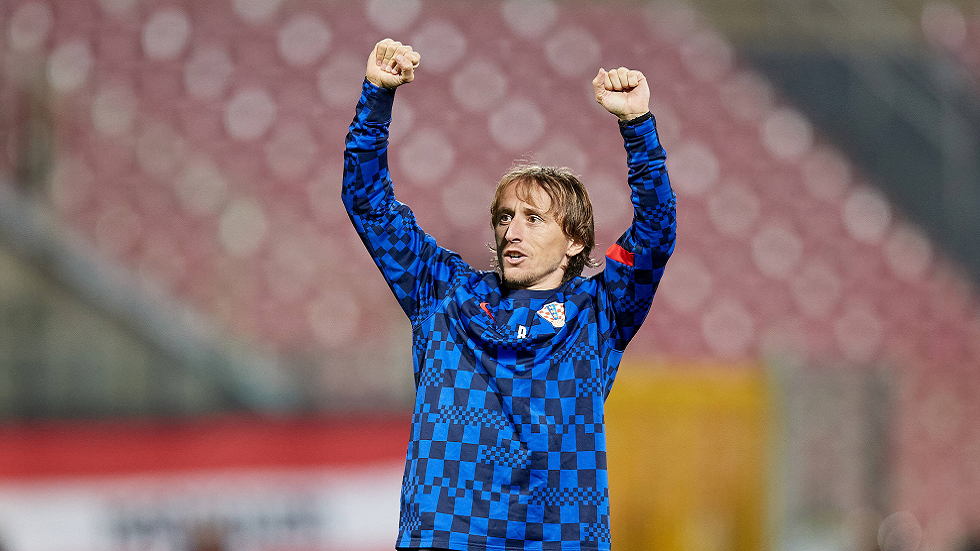 مودريتش.. من لاجئ من قرية "مودريتشي" إلى بطل قومي في كرواتيا