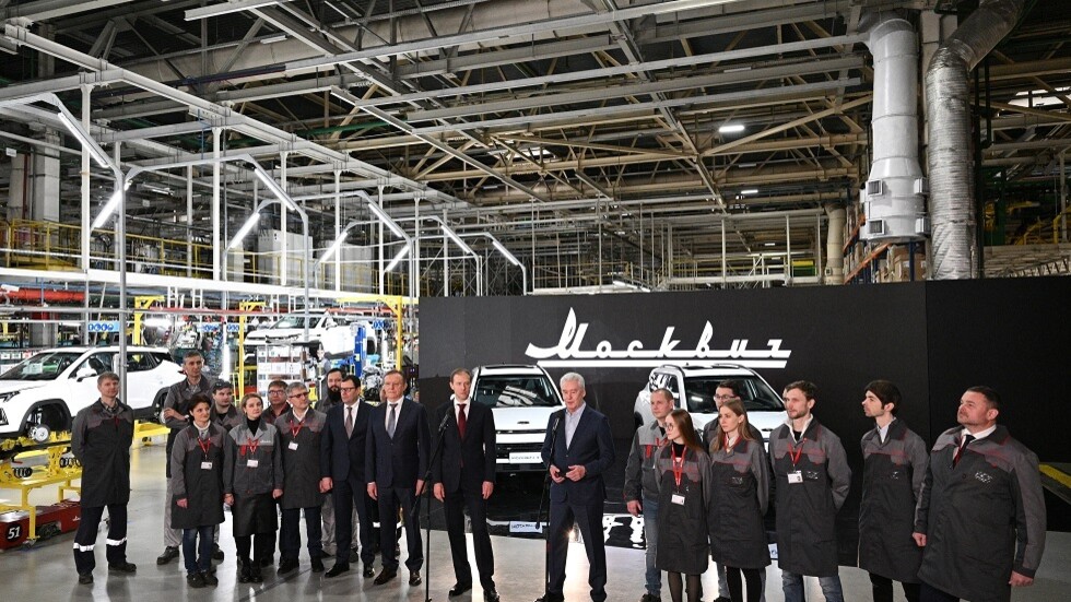 رسميا.. إطلاق إنتاج النسخة الحديثة من السيارة الشهيرة