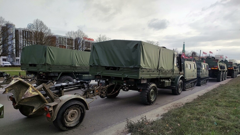 "بوليتيكو": دول الناتو تبحث سبل تعويض أسلحتها التي استنزفتها في أوكرانيا