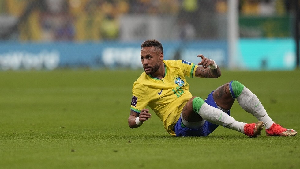 إصابة نيمار تثير