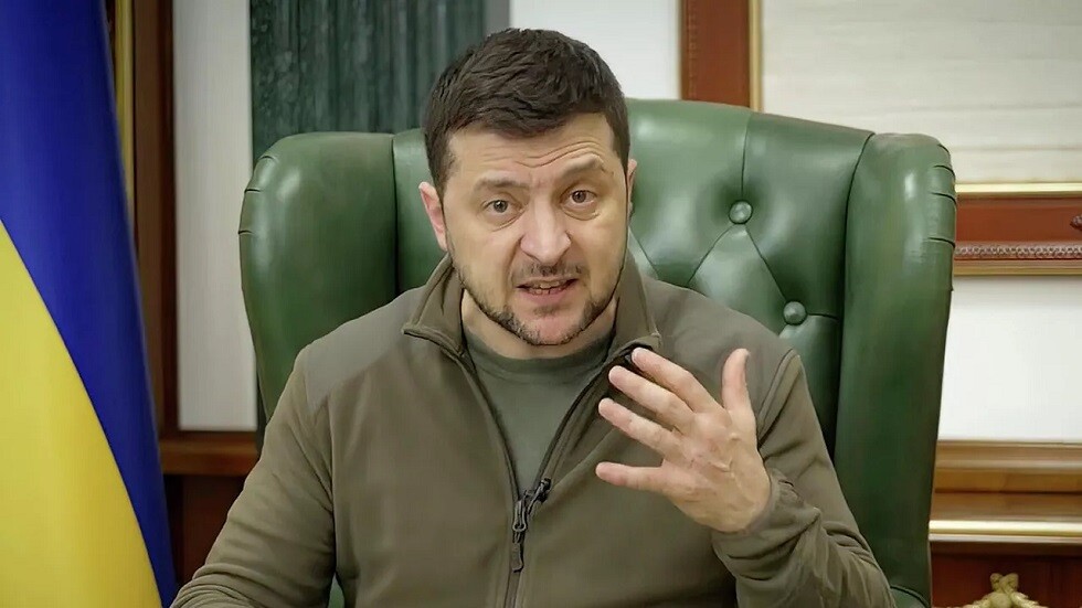 زاخاروفا: زيلينسكي خرج عن السيطرة وبدأ في ابتزاز الغرب