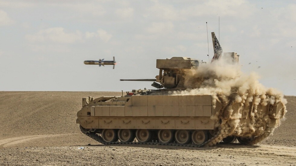 قصف صاروخي على قاعدة للجيش الأمريكي في الشرق السوري