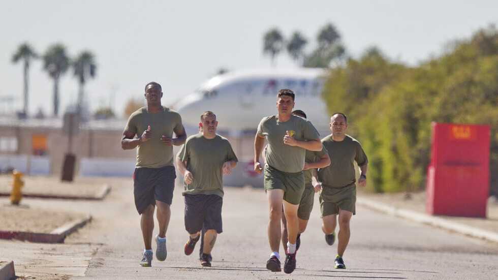 وسائل إعلام تكشف مشكلة جديدة يواجهها الجيش الأمريكي