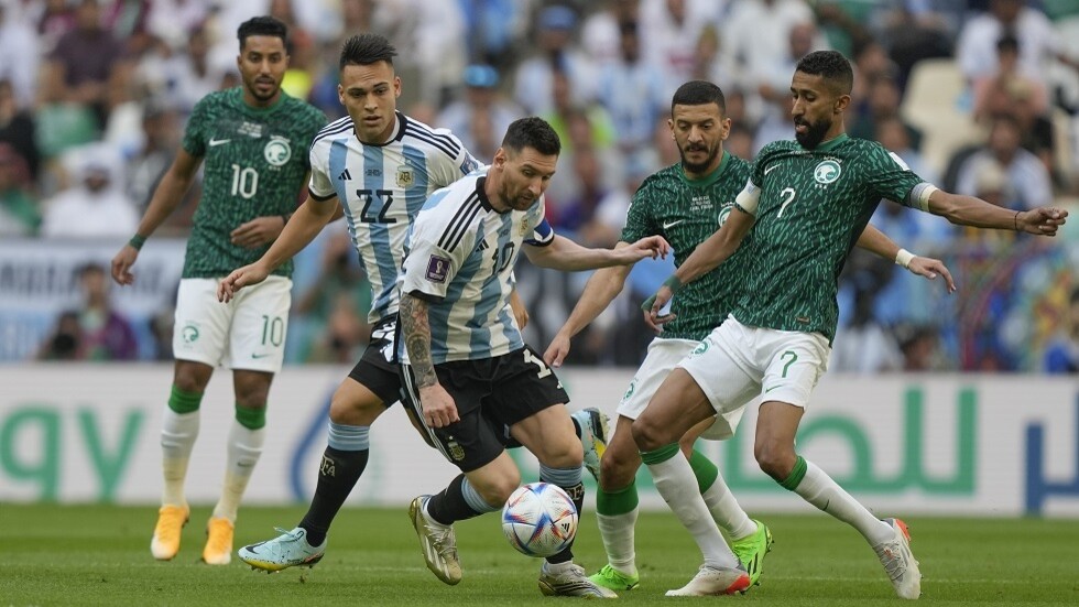 سلمان الفرج يغادر معسكر المنتخب السعودي