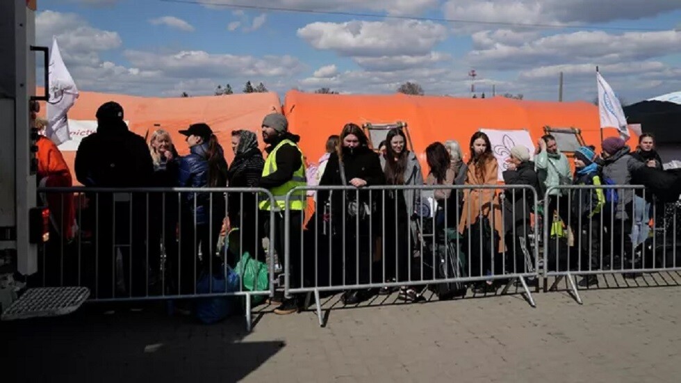 صحيفة "Wirtualna Polska" البولندية تربط ارتفاع إصابات الإيدز بتدفق اللاجئين الأوكرانيين