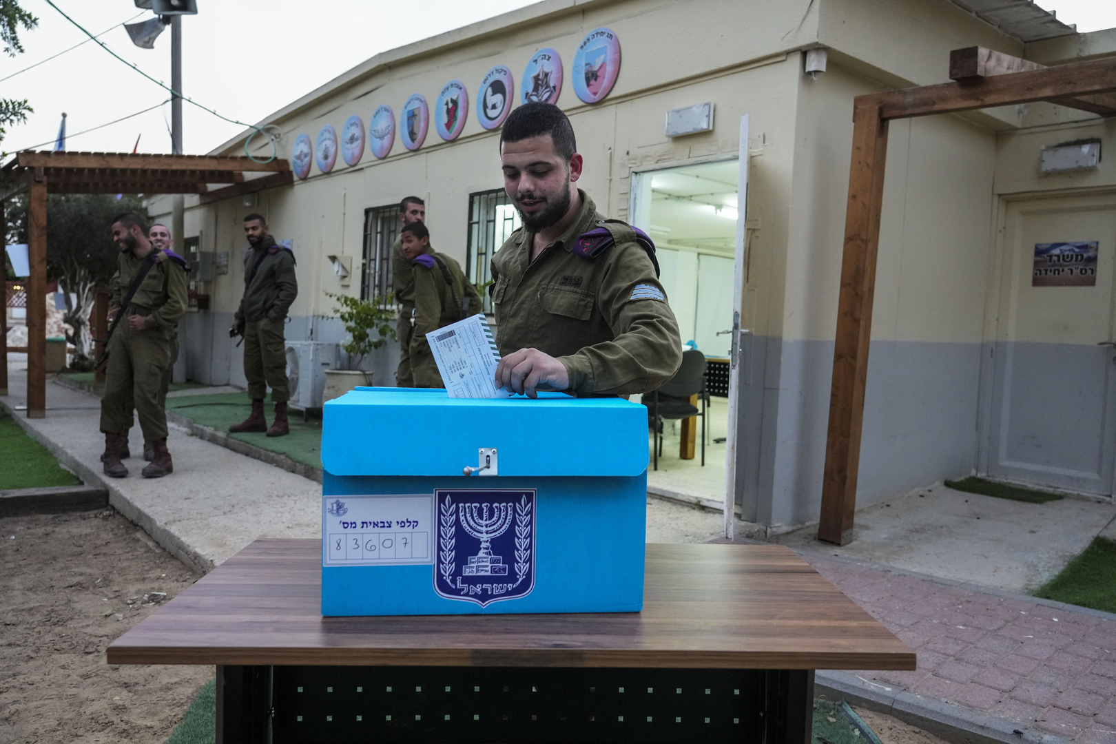 الإسرائيليون يدلون بأصواتهم في خامس انتخابات خلال أقل من 4 سنوات