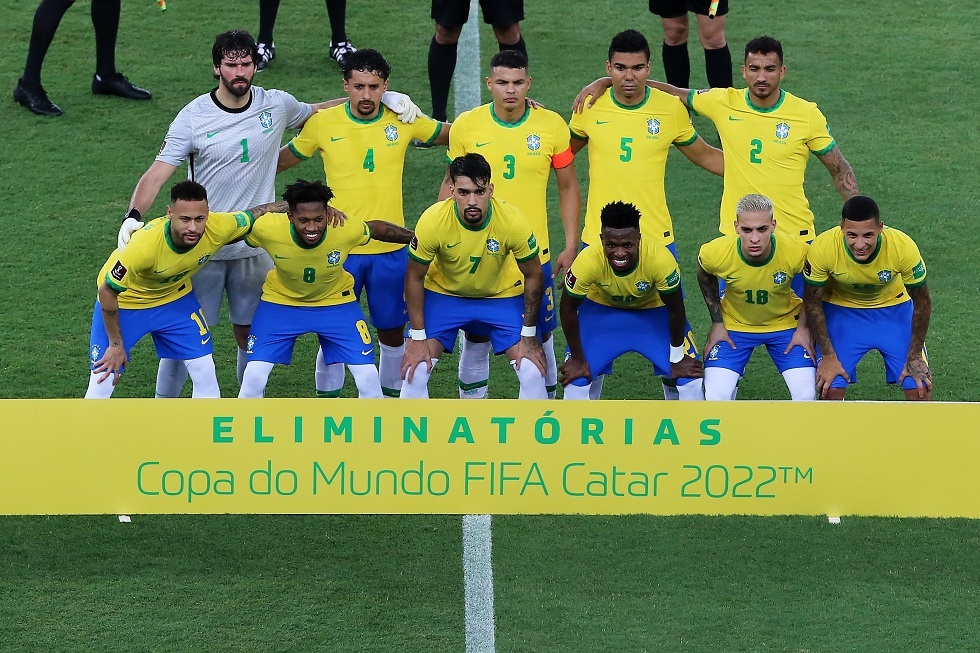 منتخب البرازيل يوجه ضربة لليفربول.. مفاجأة في قائمة 