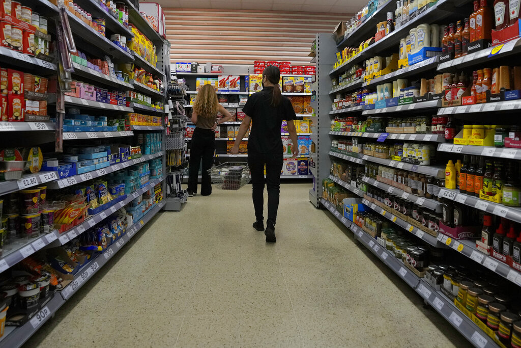 بريطانيا.. تضخم أسعار المواد الغذائية يسجل مستوى قياسيا