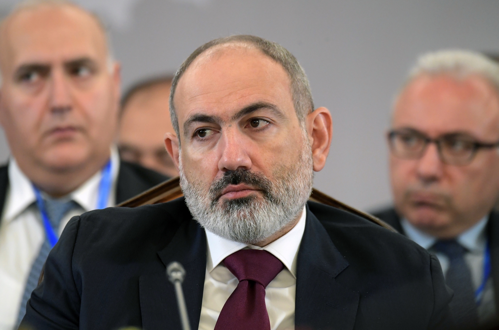 قوات السلام الروسية تبحث مع أذربيجان وأرمينيا تحرير حركة المرور عبر ممر لاتشين