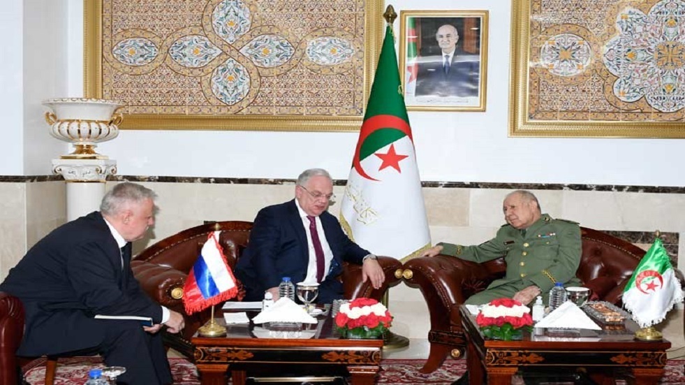 محادثات عسكرية بين روسيا و الجزائر(صور)