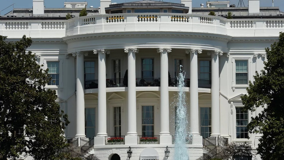 البيت الأبيض: واشنطن لا تمارس ضغوطا على كييف للتفاوض مع موسكو