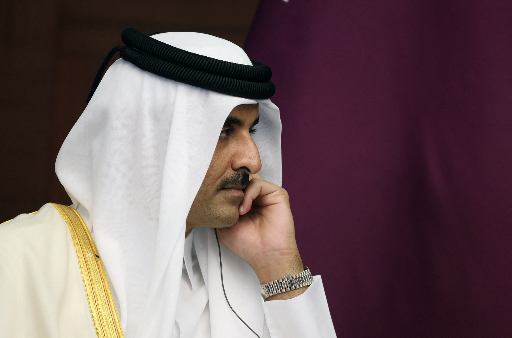 ظهور لافت لأمير قطر رفقة والده في جولة خاصة يثير تفاعلا بمواقع التواصل (صور+فيديو)