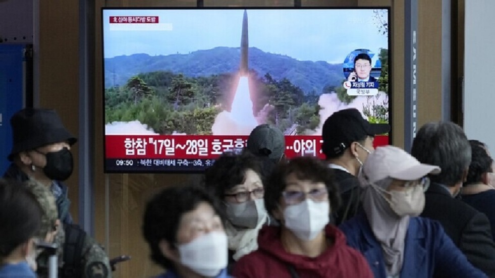خبراء: كوريا الشمالية أحرزت تقدما ملموسا في إطلاق صاروخ باليستي عابر للقارات