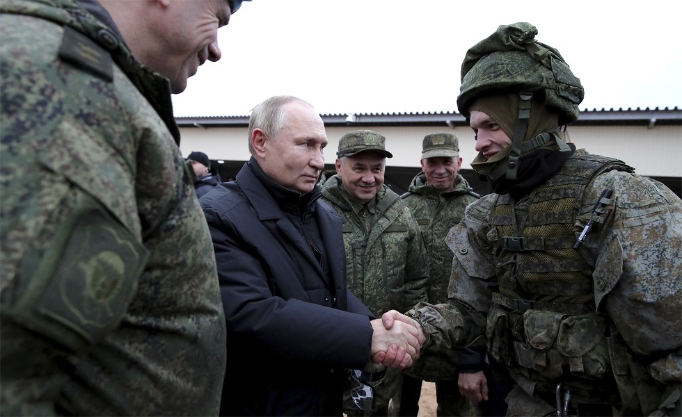بوتين: ليس هناك حاجة لأي إجراءات استثنائية بخصوص تأمين احتياجات القوات المسلحة