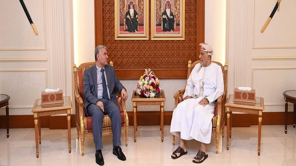 مباحثات بين سلطنة عمان والجزائر