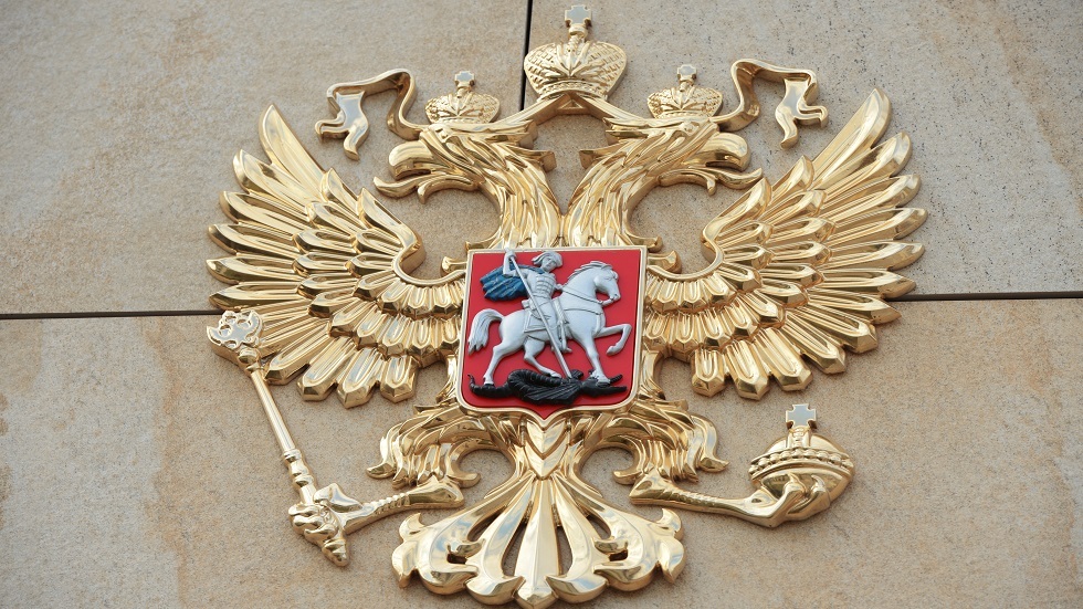 ما الذي يرمز إليه شعار الدولة الروسية؟