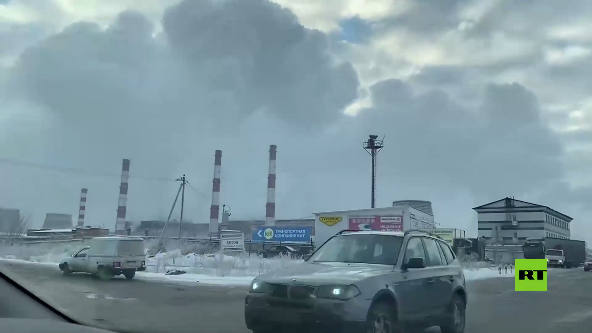 بالفيديو.. حريق في أكبر محطة لتوليد الطاقة في بيرم الروسية