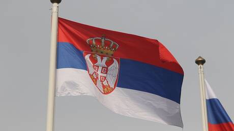 وزير الدفاع الصربي يشكر السفير الروسي على دعمه لكوسوفو