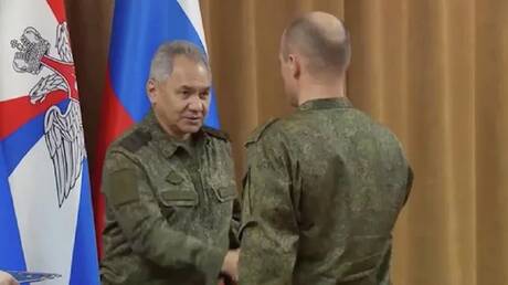 شويغو يزور مقر قيادة العملية الروسية في أوكرانيا