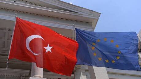 الاتحاد الأوروبي يمدد عقوباته ضد تركيا