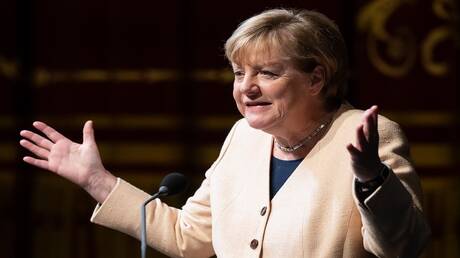 ميركل تكشف عن إجراء تجاه بوتين في حال أصبحت مستشارة لألمانيا