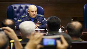 زيلينسكي يوجه بإنشاء إدارات عسكرية في مقاطعة خيرسون