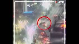 مصر .. أول فيديو لحادث مروع بين شاب متهور و 4 فتيات