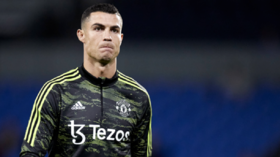 الاتحاد الإنجليزي يعاقب رونالدو 4 أول تعليق لرونالدو بعد فسخ عقده مع مانشستر يونايتد