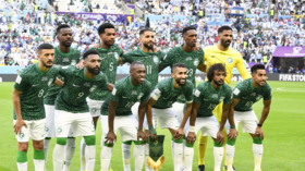 تاريخ المواجهات بين السعودية وبولندا قبل موقعتهما في مونديال قطر
