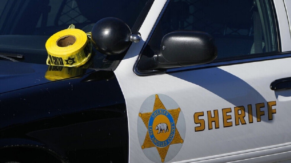 الشرطة الأمريكية تعثر على 5 قتلى في منزل بضواحي شيكاغو