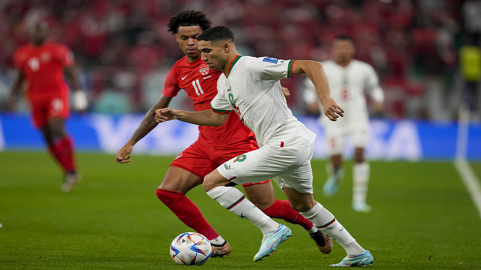 أول تعليق لنجم المنتخب المغربي حكيمي بعد التأهل لثمن نهائي المونديال