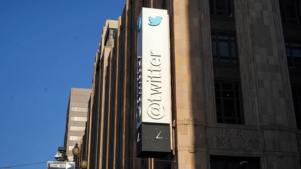 "ملفات تويتر".. صحفي يكشف أساليب رقابة السلطات الأمريكية على محتوى المنصة