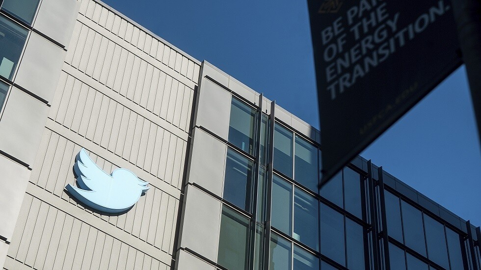 "هذا الطائر سيطير وفقا للقواعد الأوروبية".. الاتحاد الأوروبي يهدد مجددا بحظر "تويتر"