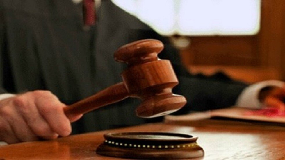 أحدهما قتل زوجته طعنا والآخر خنقا.. محكمة كويتية تقضي بإعدام سوداني ومصري