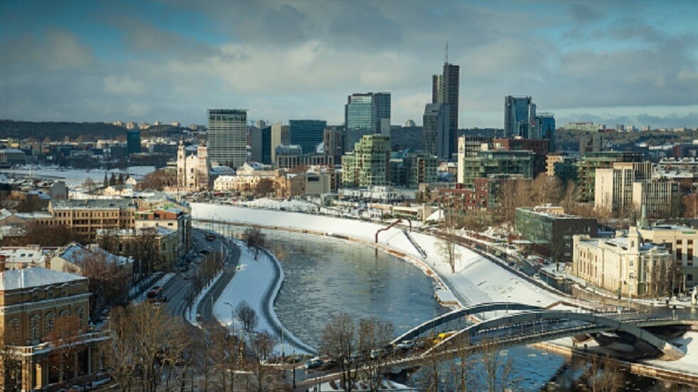 ليتوانيا: سنزود أوكرانيا بقذائف مدفعية من عيار 155 ملم