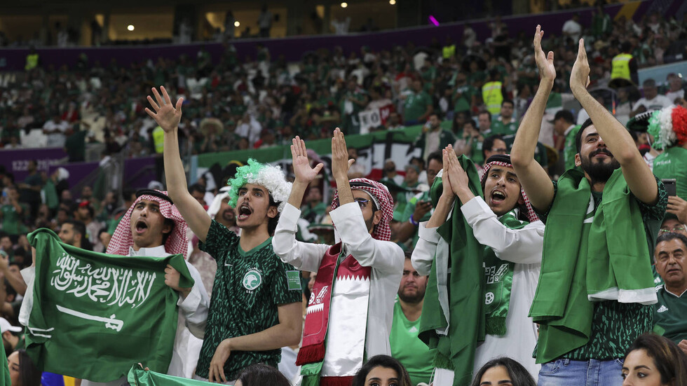 بعد انتشار هتاف "وينه .. كسرنا عينه".. رئيس ناد يستاء من القوانين السعودية