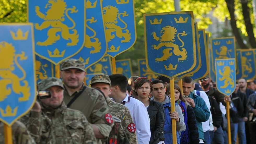 المحكمة العليا بأوكرانيا ترفض تصنيف رموز فرقة "غاليتشينا" التابعة لقوات "إس إس" نازية