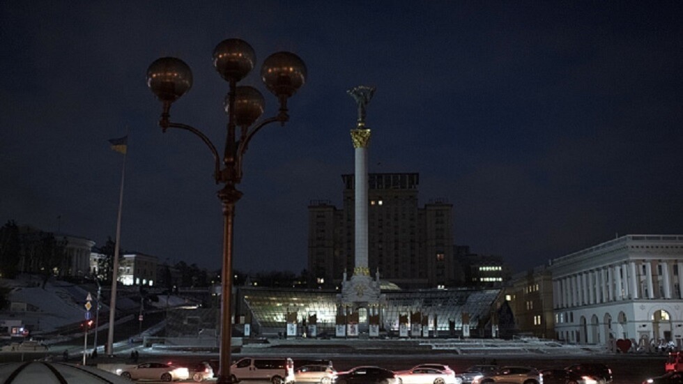 كاتب بولندي: الضربات الروسية للبنية التحتية في أوكرانيا تفيد بولندا