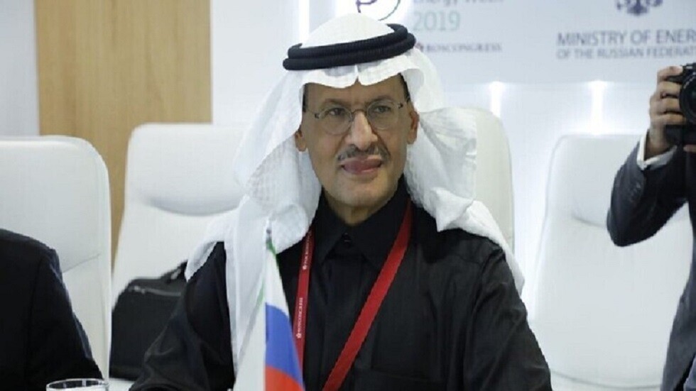 بمناسبة القمة السعودية الصينية بالرياض.. نشطاء يبرزون عبارة قالها بن سلمان