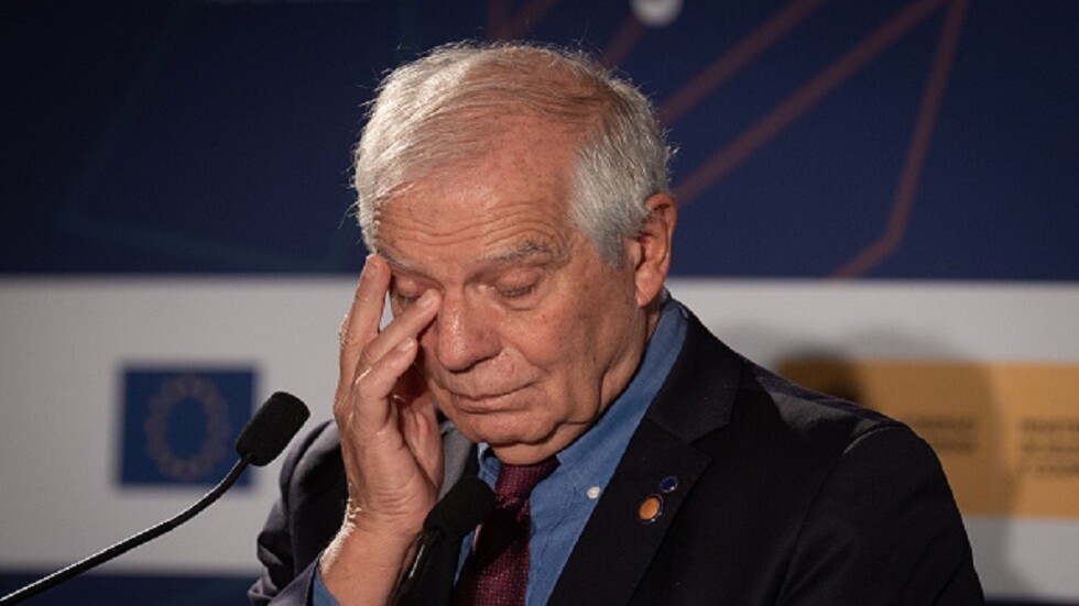 بوريل يقدم الذرائع بعد فرض عقوبات على ممثلي وسائل الإعلام الروسية