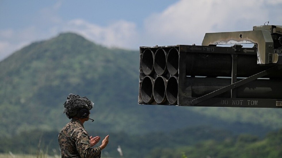 عبداللهيان يعلّق على إمدادات الأسلحة الأمريكية والأوروبية إلى أوكرانيا