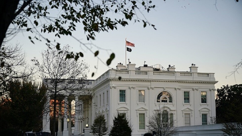 صحيفة: الولايات المتحدة تنوي فرض عقوبات جديدة على روسيا والصين